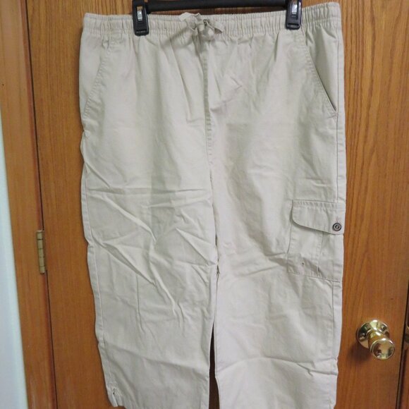 ERIKA Tan Capri - Size XL - Picture 1 of 4